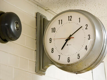 analog clock